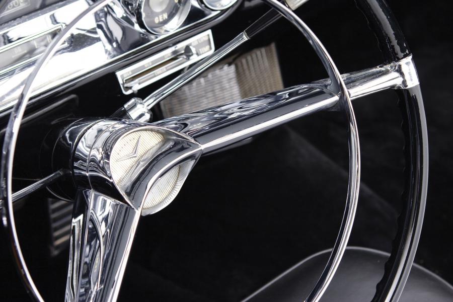  Cadillac Eldorado Brougham Town Car Concept 1956 года  (фото 2 из 24)